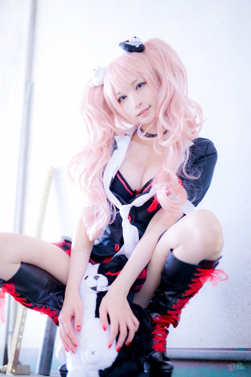 18RϷcosplayŮͼƬ