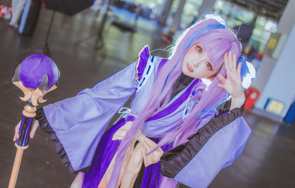 ʹژGcosplayͼ