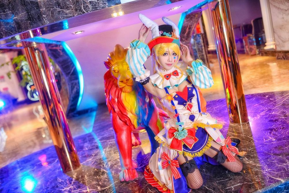 ɫcosplayдӰ