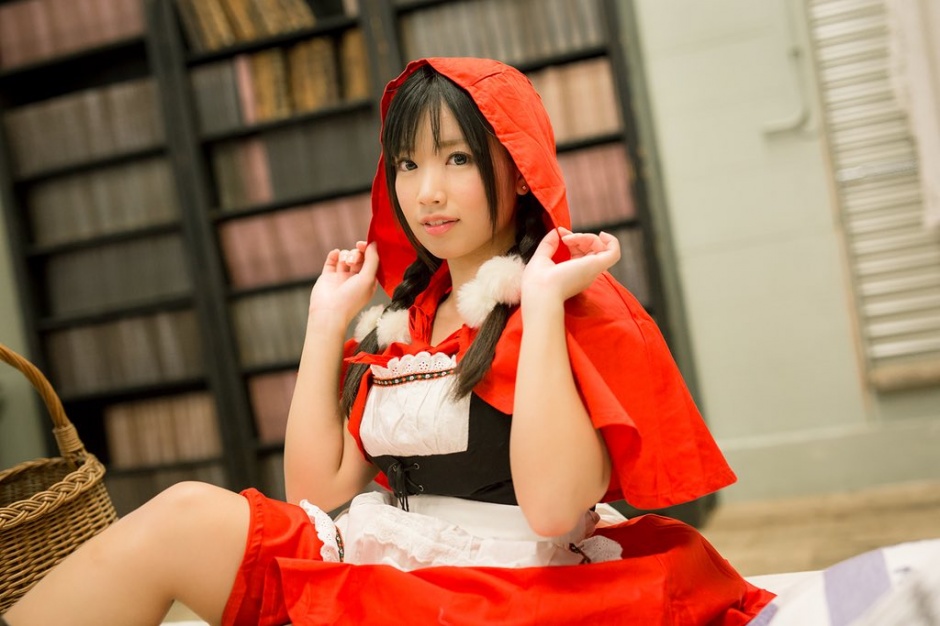 18RϷcosplayŮͼƬ