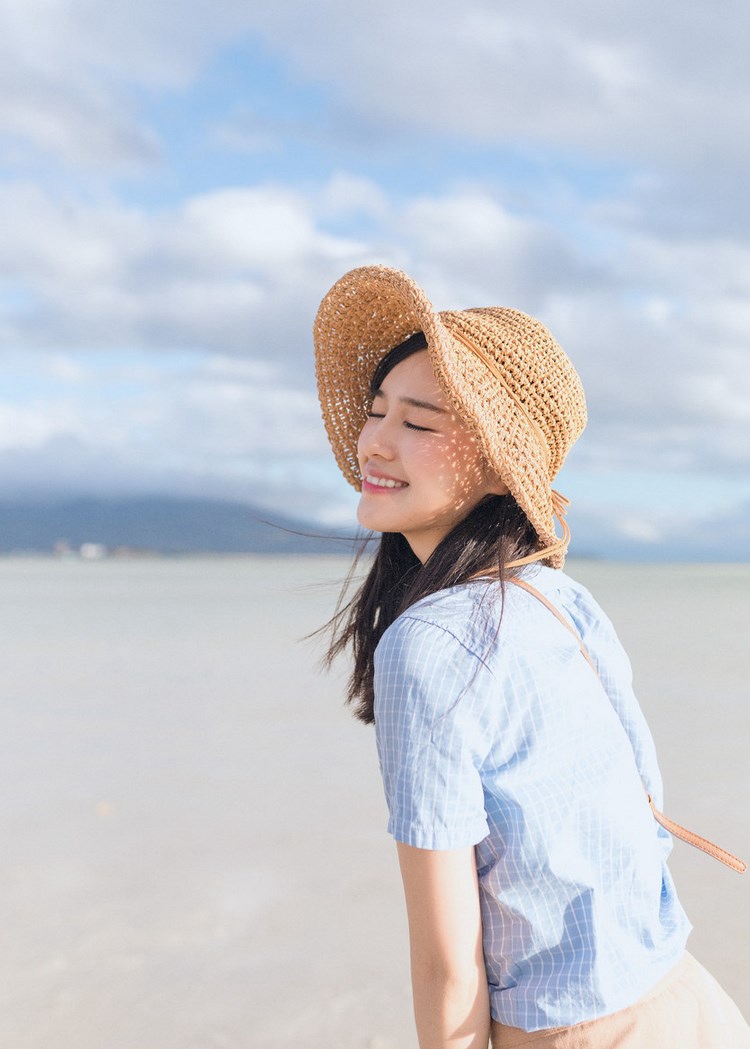 女人图片黄一点图片