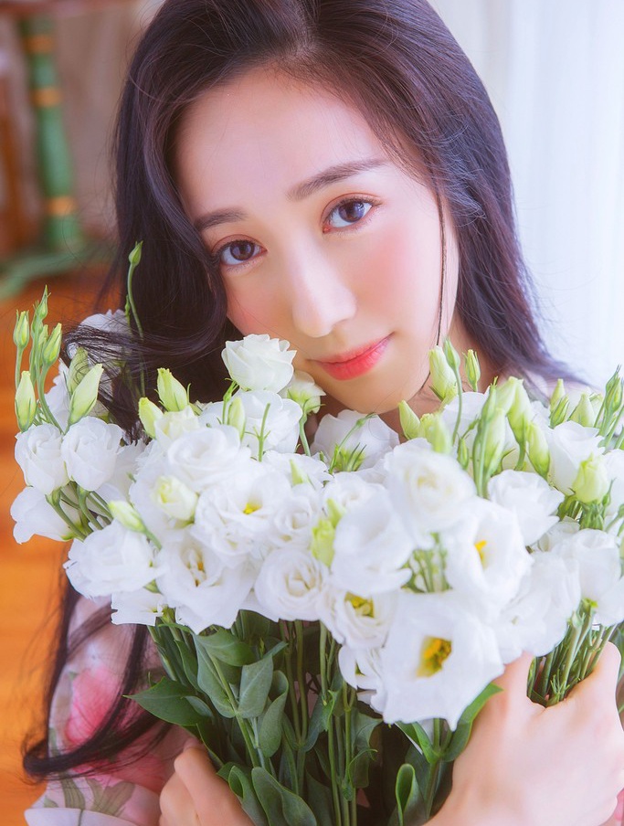 日本女模特富樫梓唯美性感写真