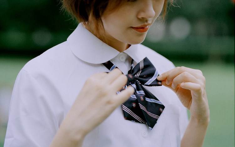 极品气质美女慕羽茜性感家居写真