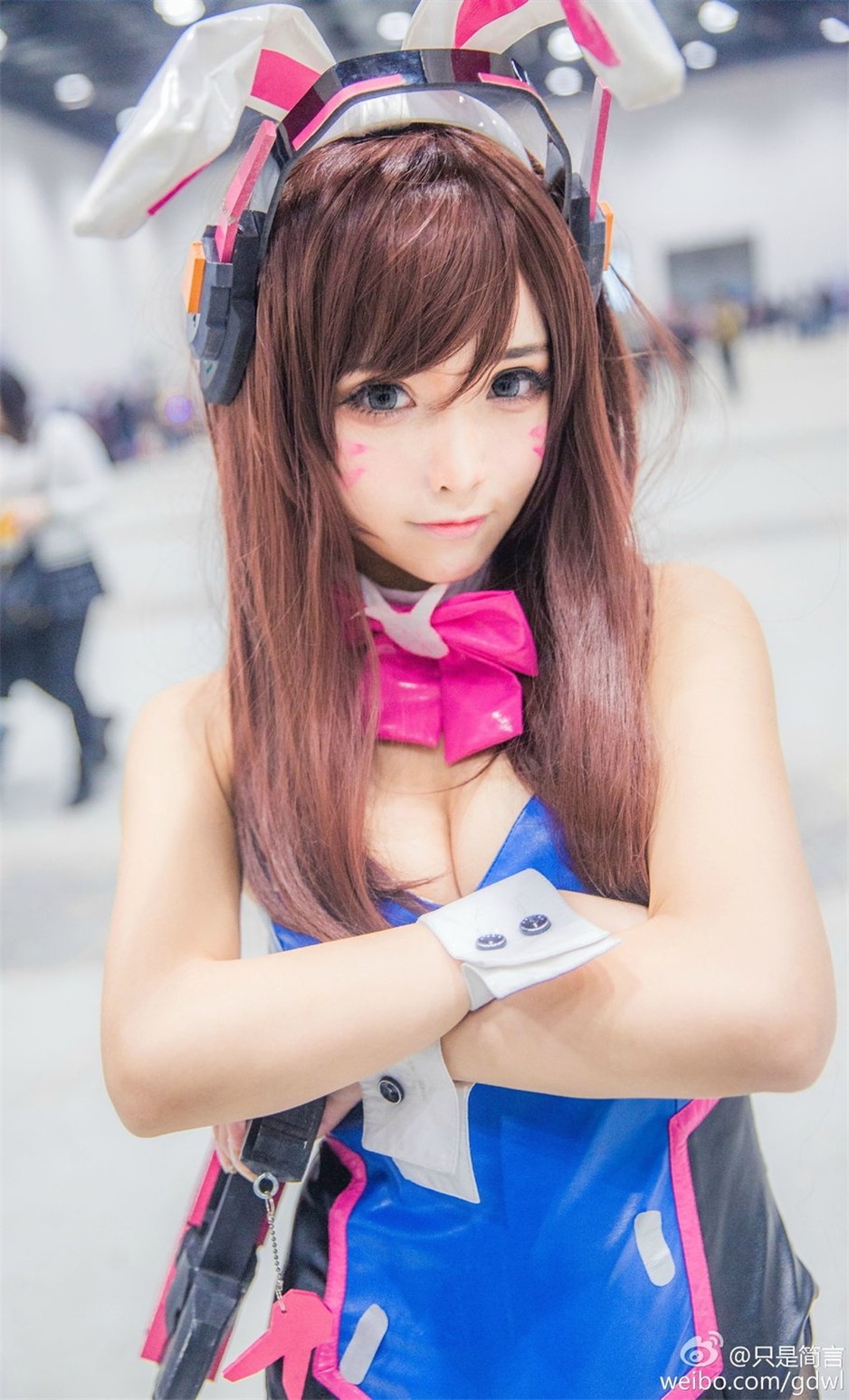 й90ŮCoserֻǼɹ˽