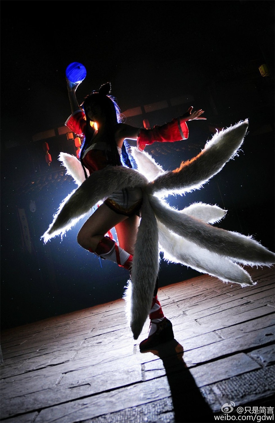 й90ŮCoserֻǼɹ˽
