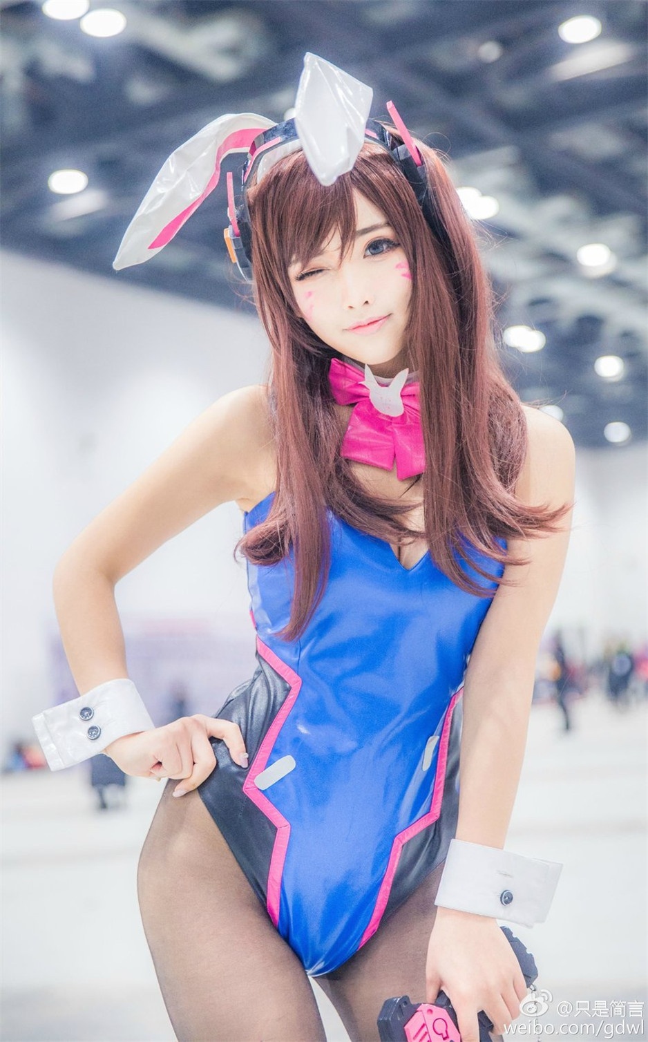 й90ŮCoserֻǼɹ˽