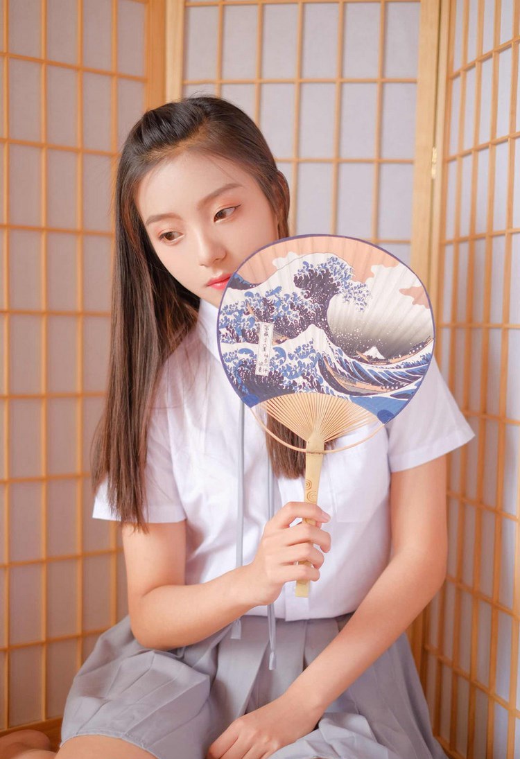 ŮϲԸ˽Ƭ