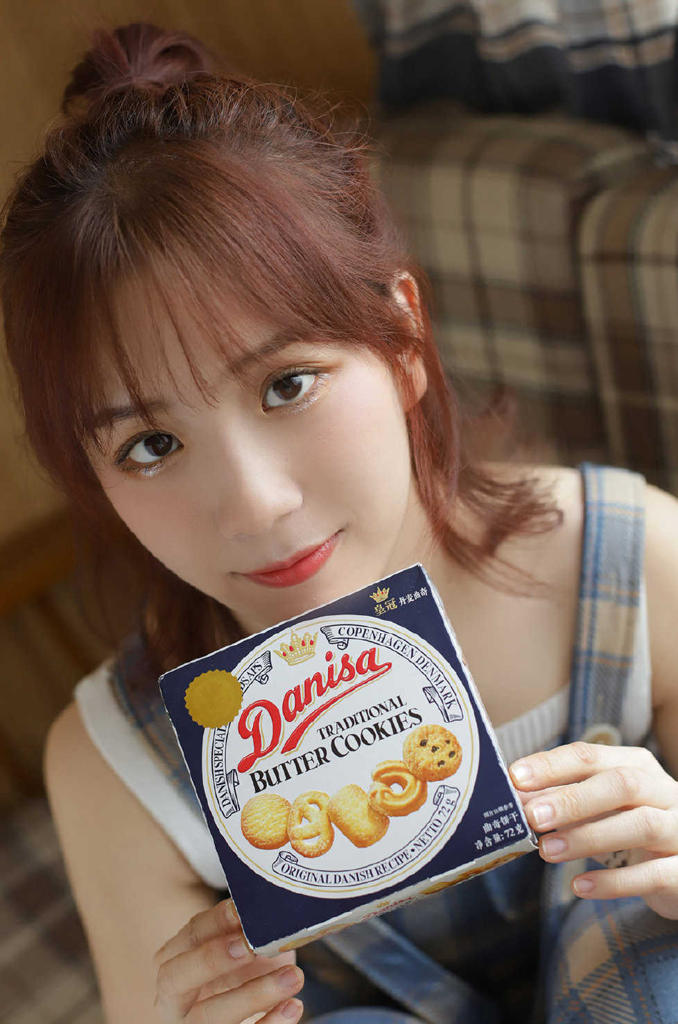 90后网红玛鲁娜性感比基尼清凉写真