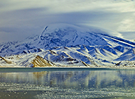 西藏雪山冰川白色风景图片