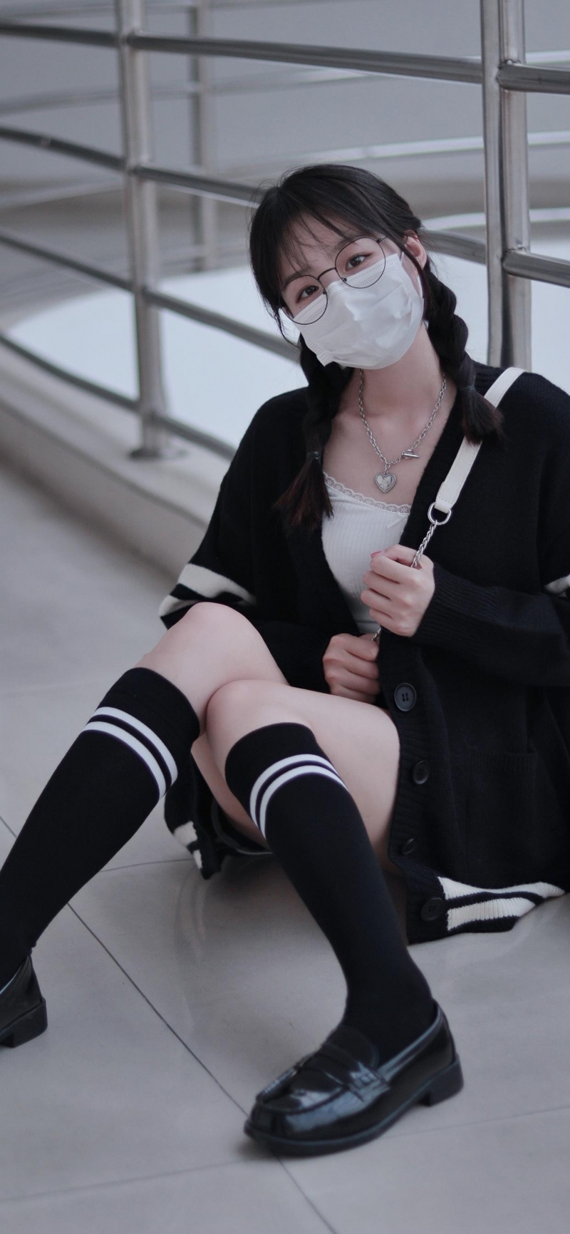 崿ƷŮ˽д