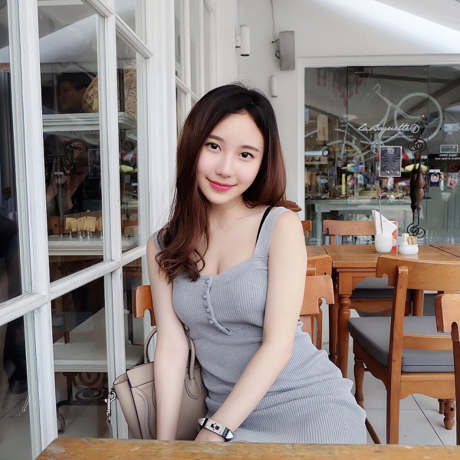 ֵŮMay Sitapha崿Ψд