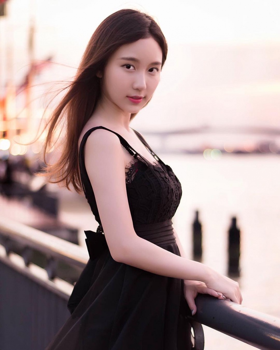 ֵŮMay Sitapha崿Ψд