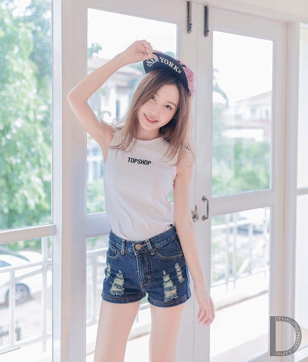 ֵŮMay Sitapha崿Ψд