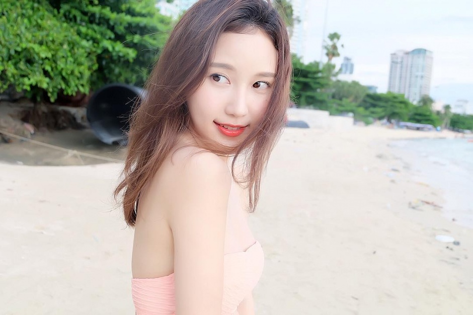ֵŮMay Sitapha崿Ψд