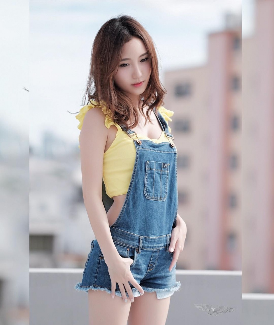 ֵŮMay Sitapha崿Ψд