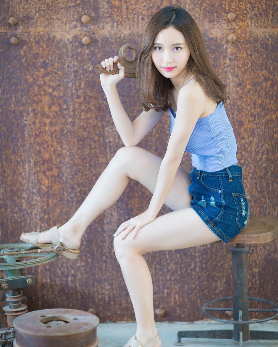 ֵŮMay Sitapha崿Ψд