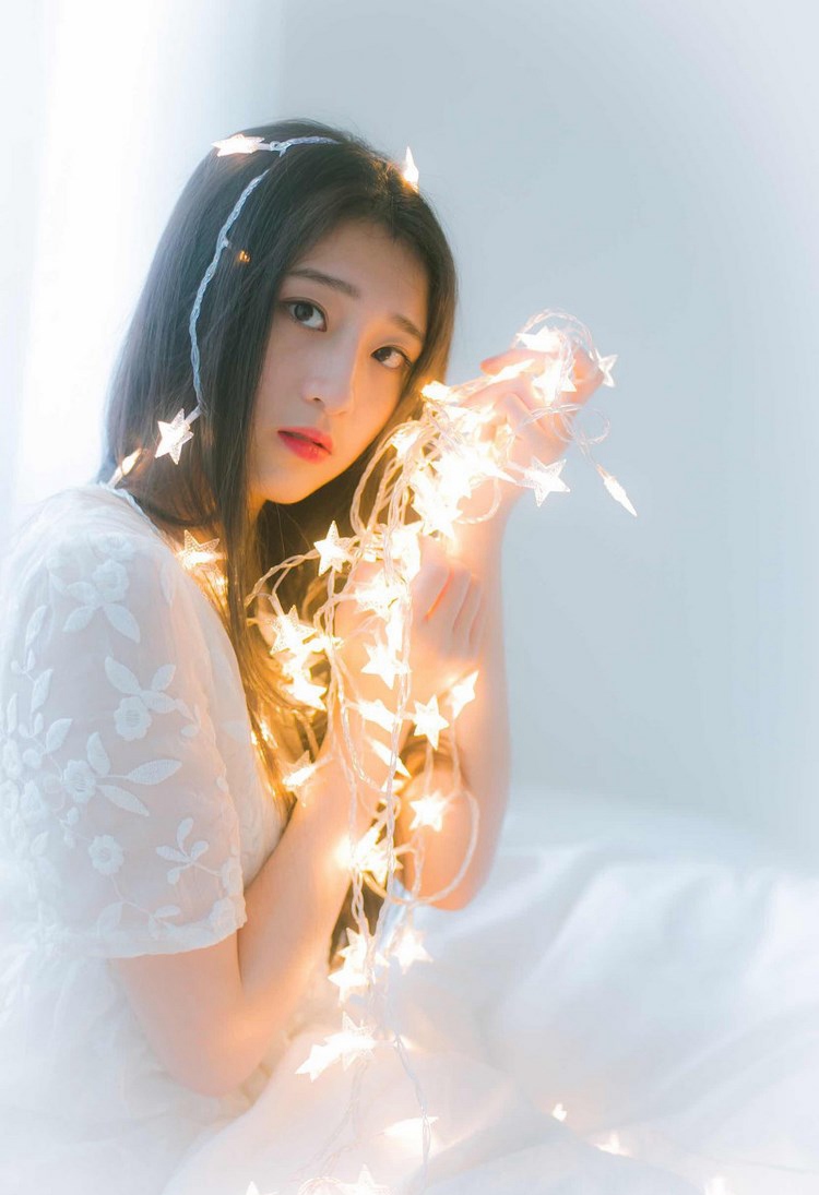 网络大胸美女于姬Una养眼写真图集