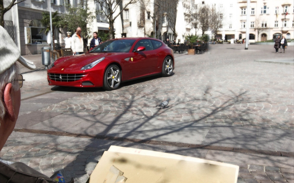 Ferrari  FF 2011-ֽ
