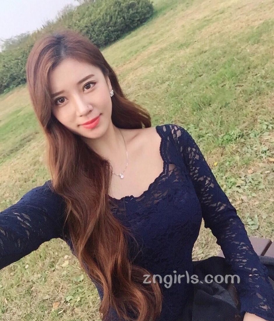 ŮJin Yeyoung