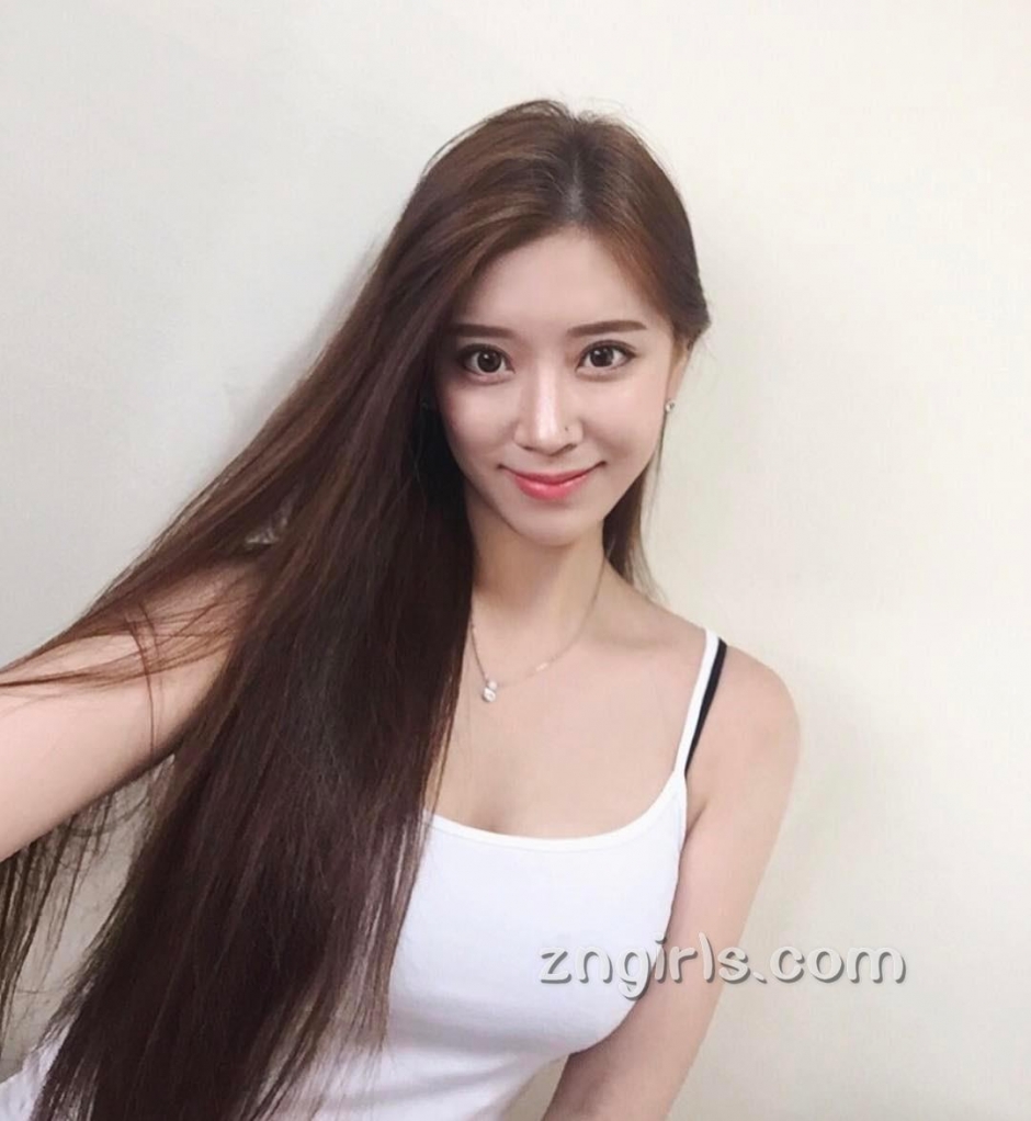 ŮJin Yeyoung
