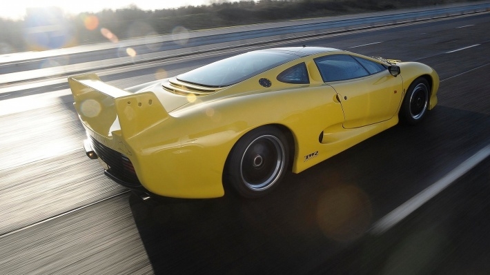 ݱXJ220ܳԱֽ