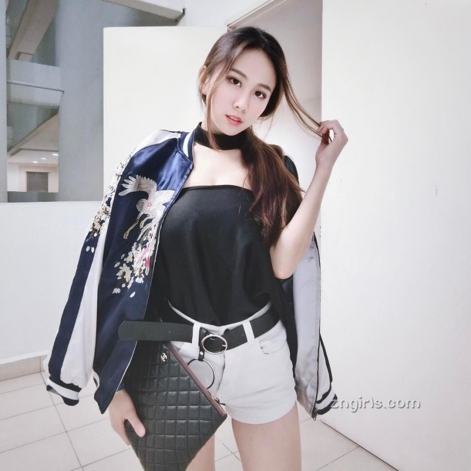 崿ŮChristine Pang˽