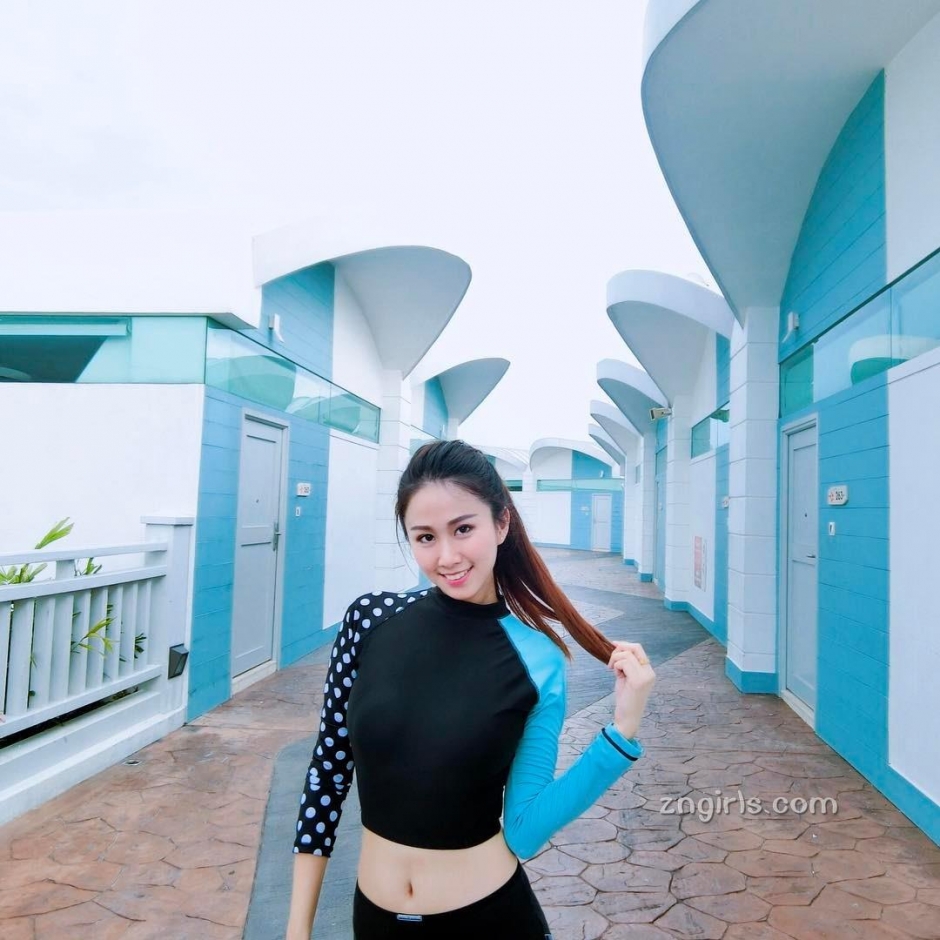 崿ŮChristine Pang˽