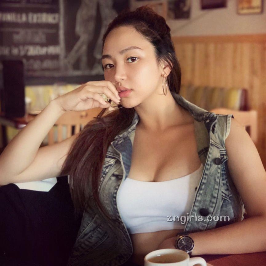 ŮBygracekim˶˽Ը
