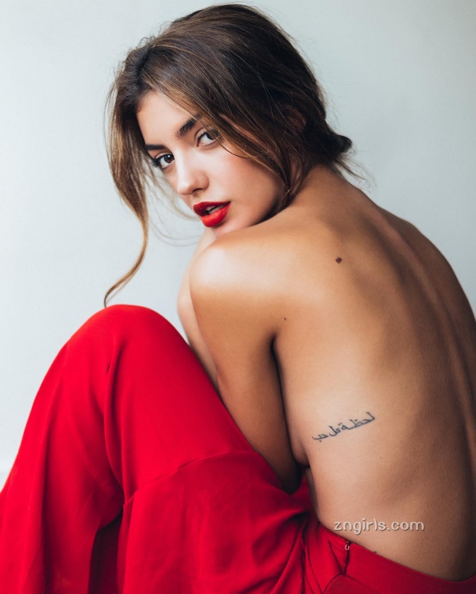 ŮBarbara RodilesȻ˽