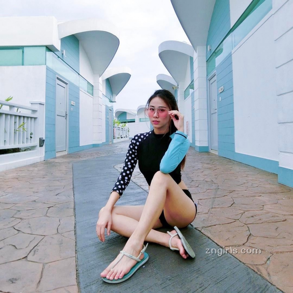 崿ŮChristine Pang˽