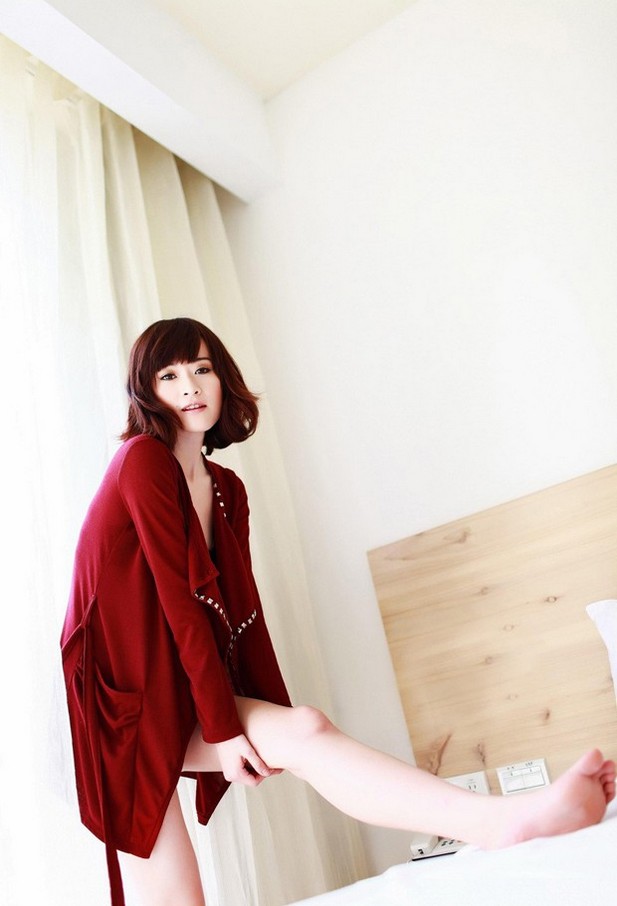 ڻѪԸ˿ѩLisaǶ