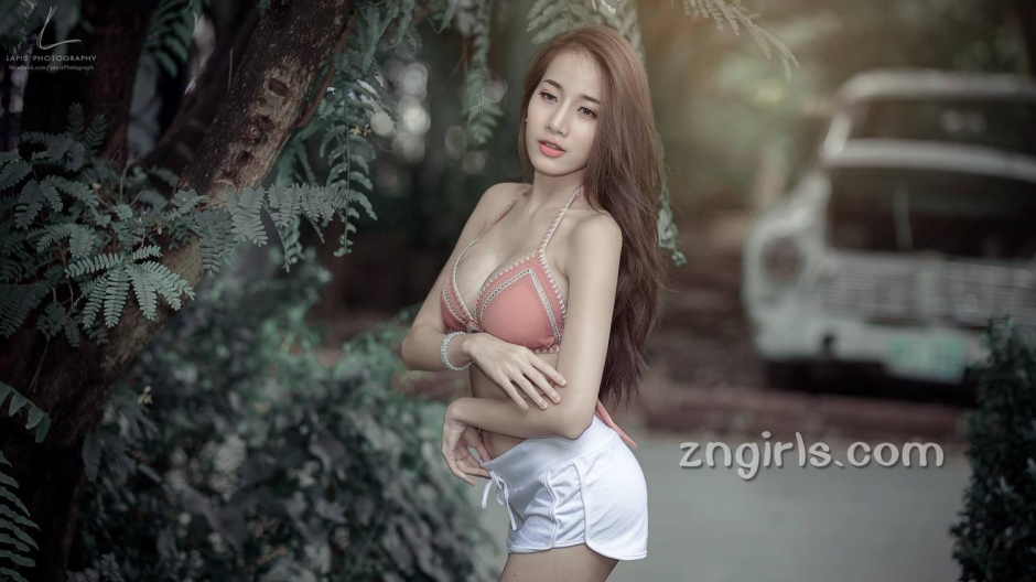 ̩ŮPichana Yoosuk˽д