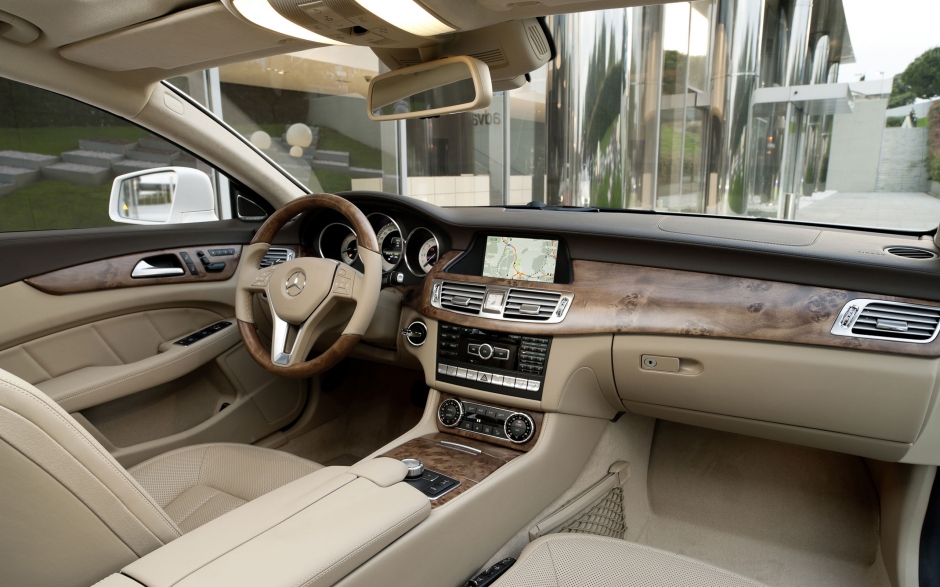  CLS Shooting Brake