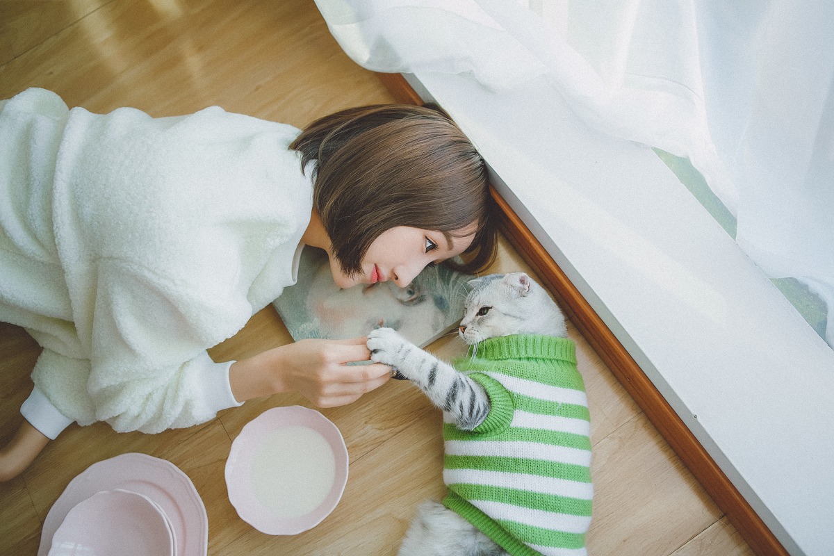 ԸŮGɸɳдͼƬ(1/20)