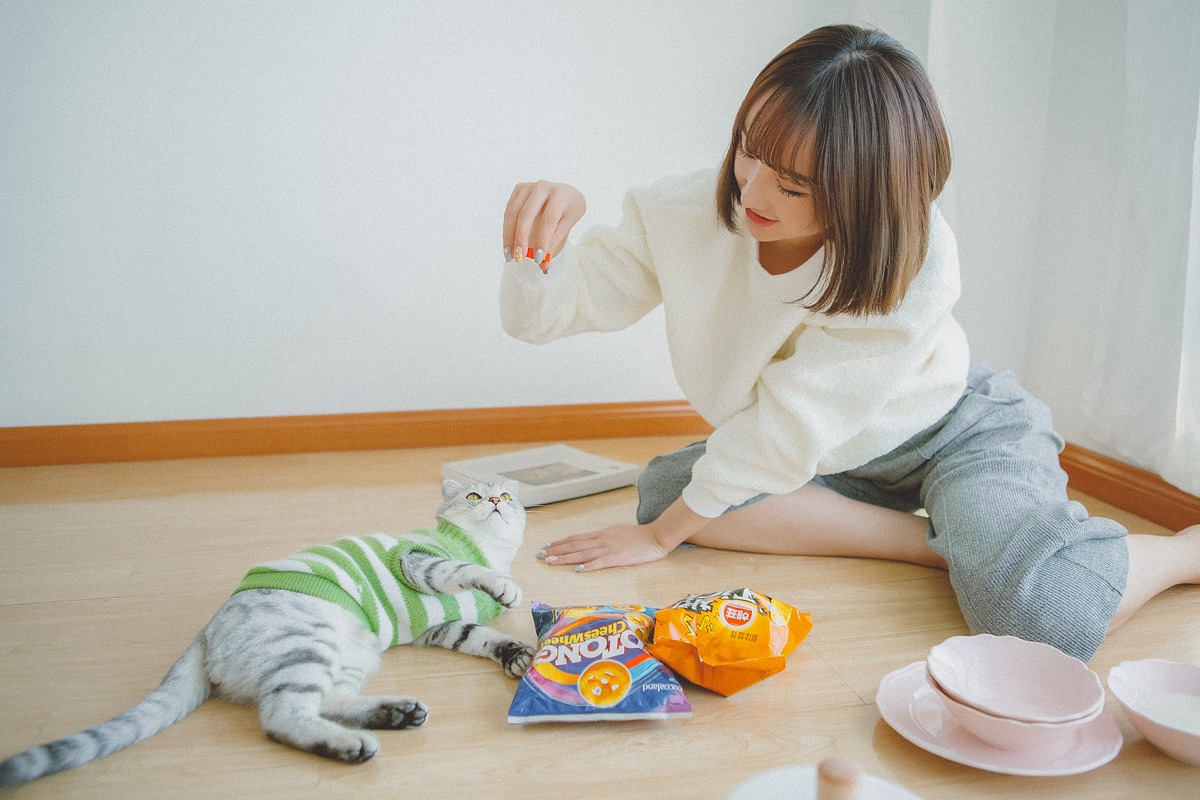 ԸŮGɸɳдͼƬ(1/20)