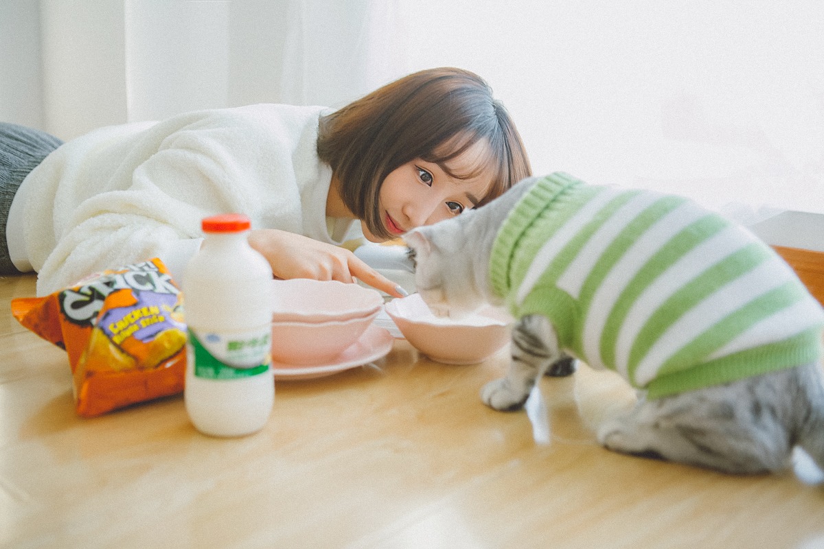 ԸŮGɸɳдͼƬ(1/20)