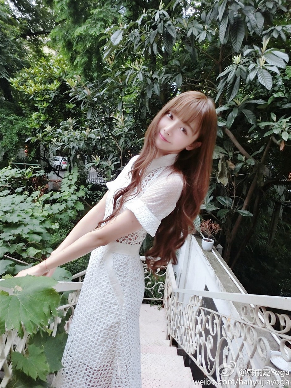 ƷManuela³λԸдͼƬ