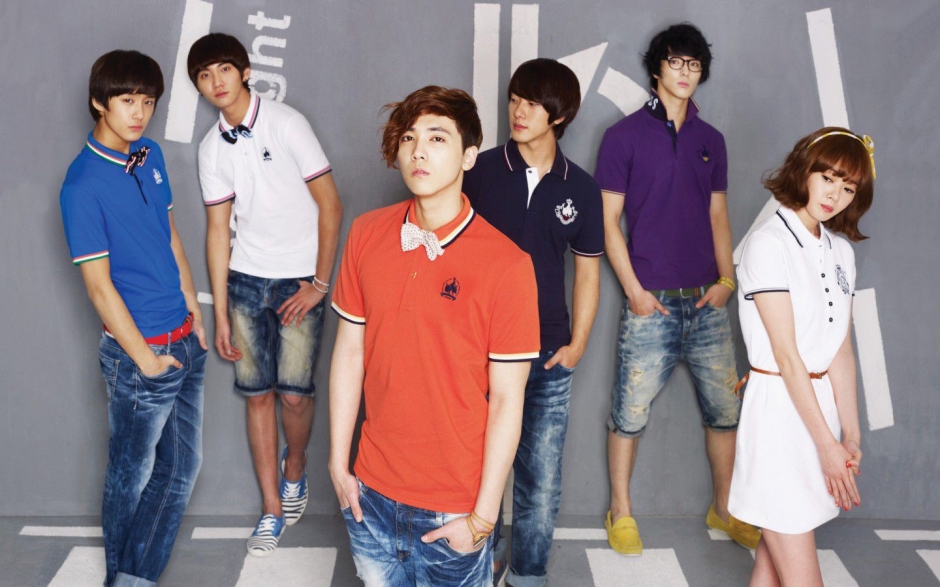 ҡֶFTIsland