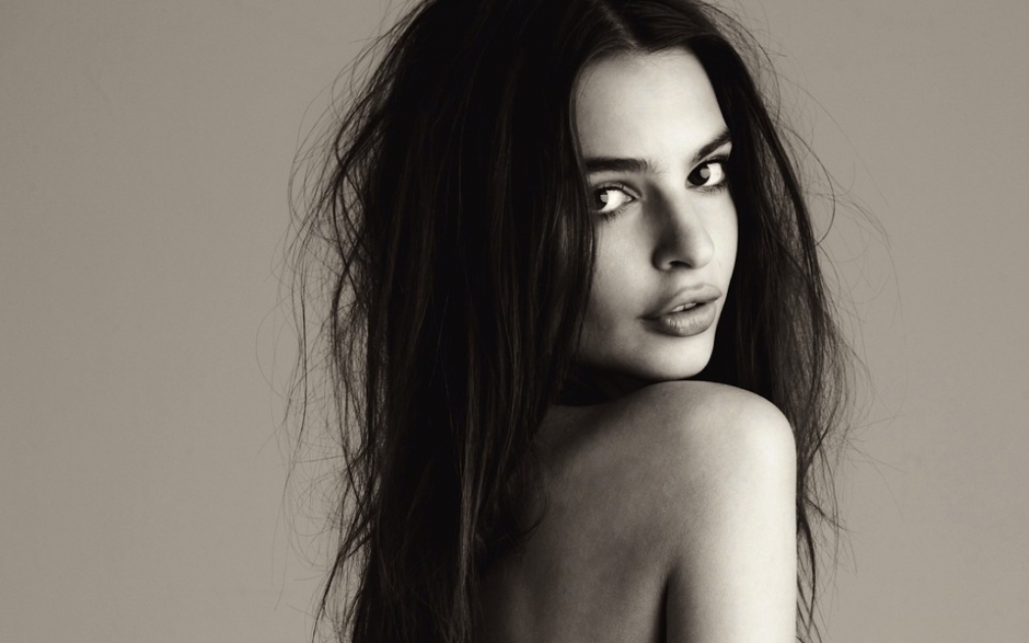 ģƷ˹ Emily Ratajkowskiֽ