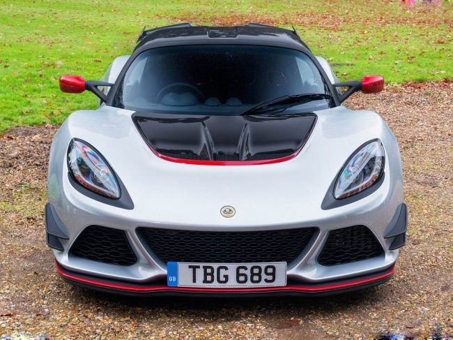 ɱ·˹Exige380ֽ