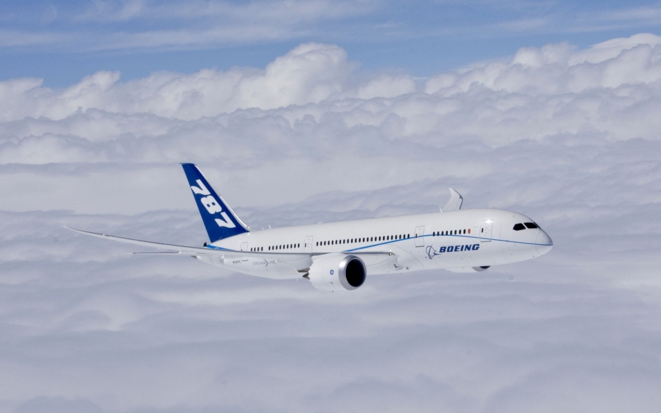 787 ͻ Dreamliner