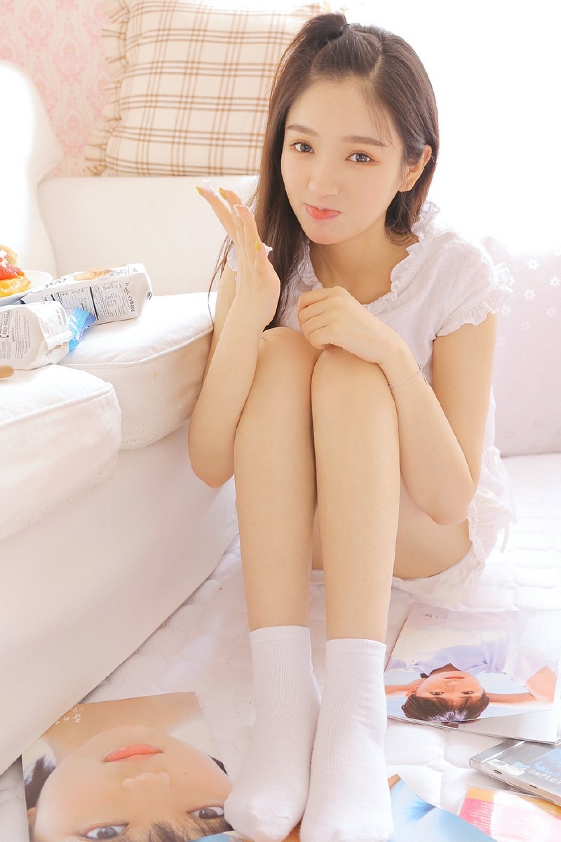 Ů̿޳˽дͼƬ