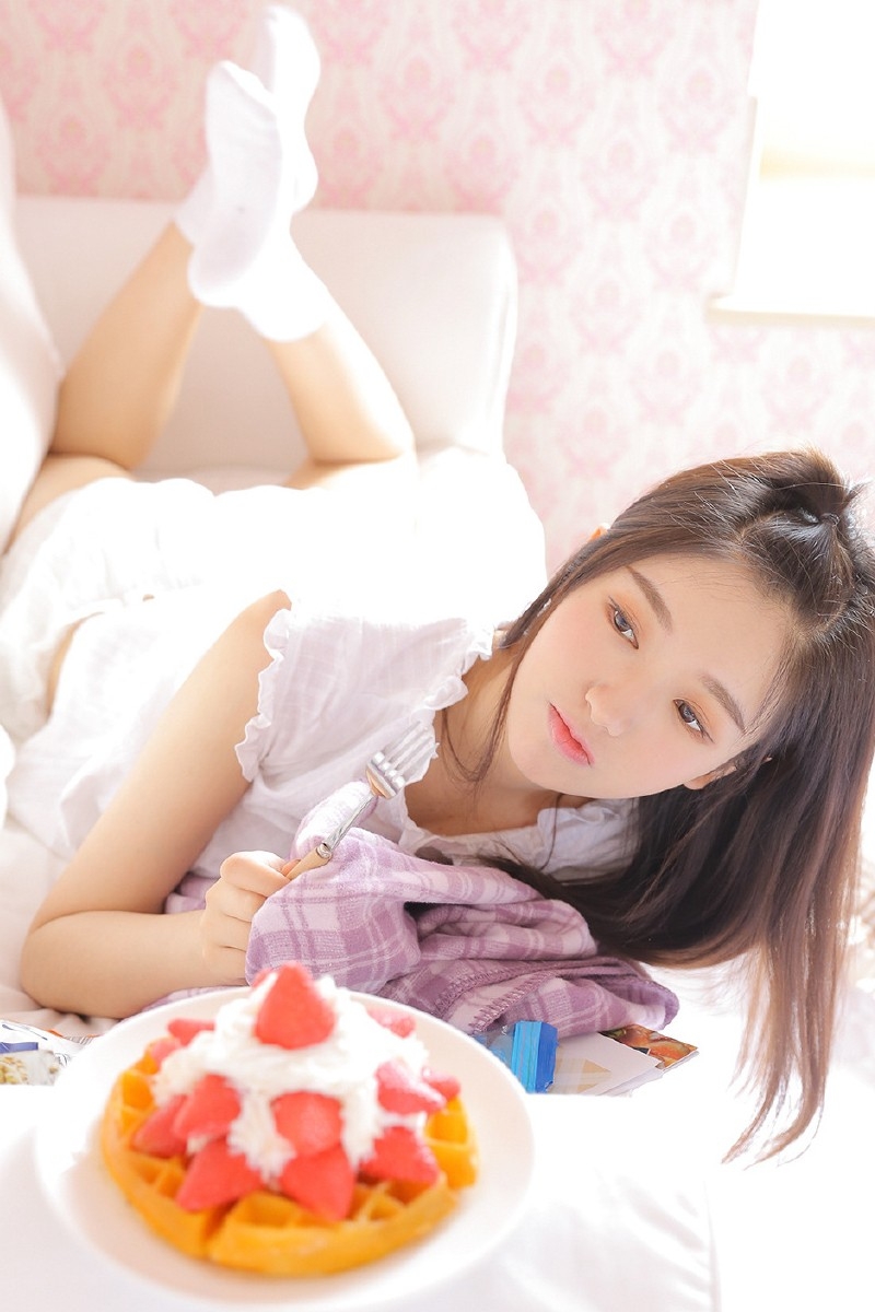 Ů̿޳˽дͼƬ