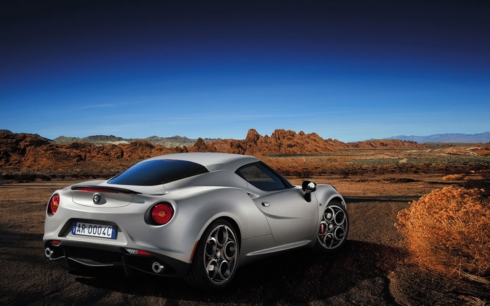 2014ŷ4C Launch Editionֽ