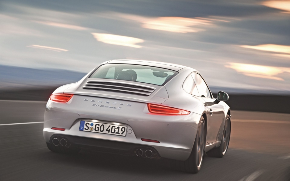 ʱPanamera 911 Carrera˫