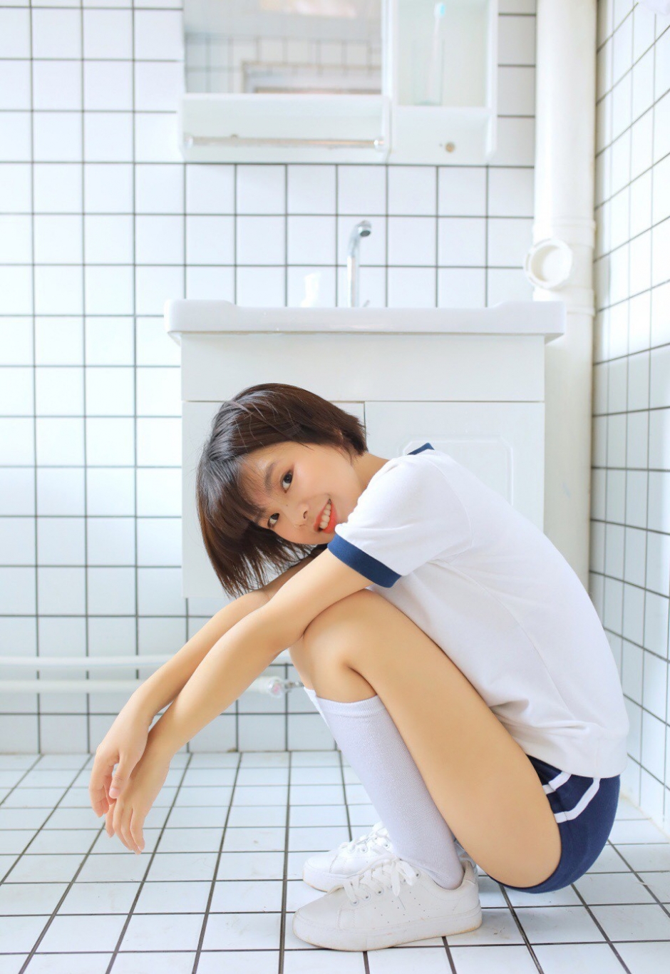 ԪŮ˶װ˿Ƥ鷢дͼƬ