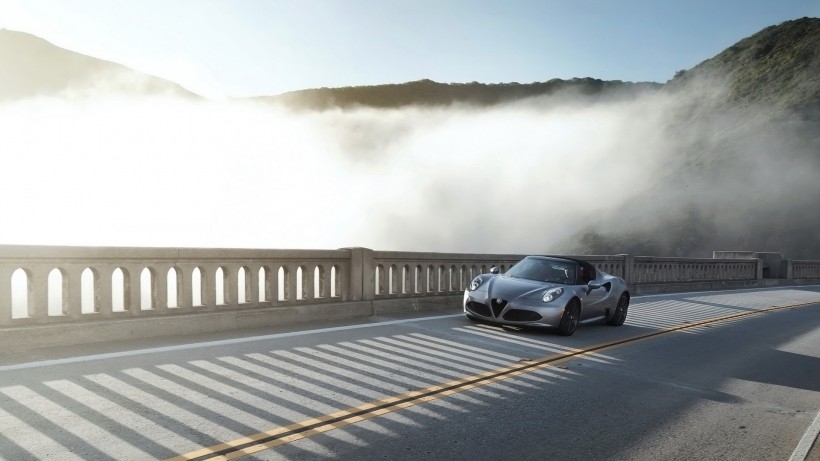 2018 Alfa Romeo 4C Coupe and Spiderֽ