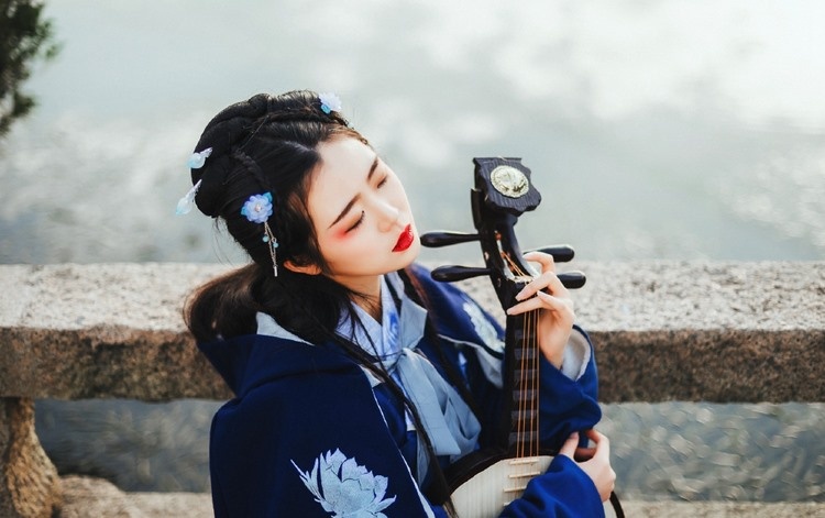 ¶Selenaд