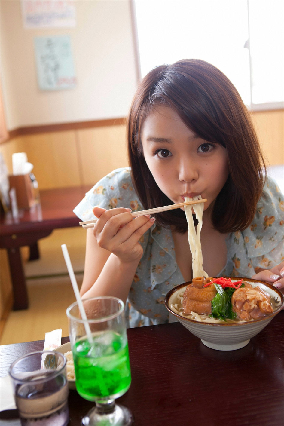 ɫӨ ޵ĸ