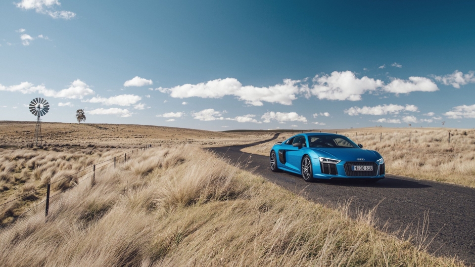 2016µR8 V10 ͼƬ